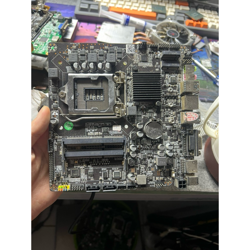 Main H110 ITX hỗ trợ CPU gen 6,7, Ram D3.