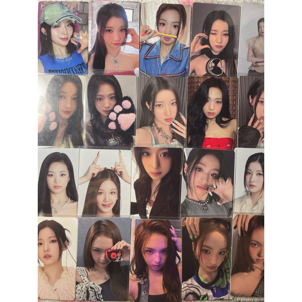 Card off Babymonster