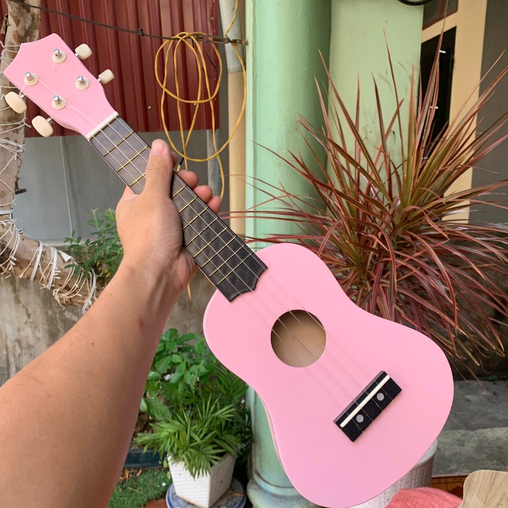 ĐÀN UKULELE SOPRANO 21INCH MÀU HỒNG NHẠT