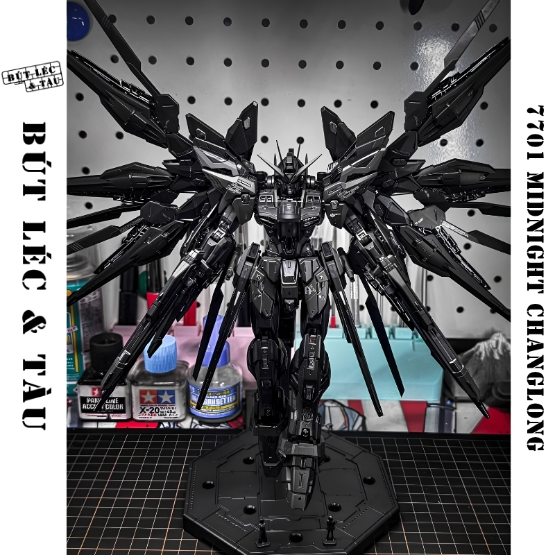 Mô Hình Lắp Ráp MGEX 7701 Strike Freedom Midnight Coating ChangLong Tặng Kèm Base Và Decan Nước