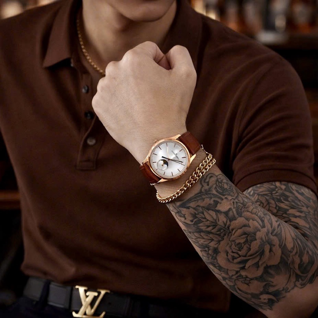 Jaeger-LeCoultre 𝐌𝐚𝐬𝐭𝐞𝐫 𝟏𝟑𝟔𝟐𝟓𝟓𝐉 𝐔𝐥𝐭𝐫𝐚 𝐓𝐡𝐢𝐧 𝐌𝐨𝐨𝐧