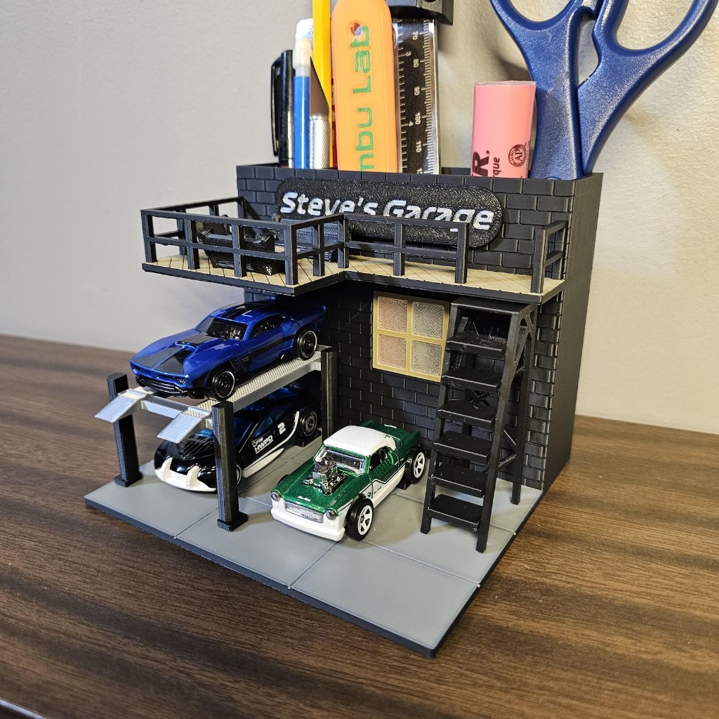 Personalized Diecast Car Garage Diorama, Desk Organizer, 1:64 Scale Display