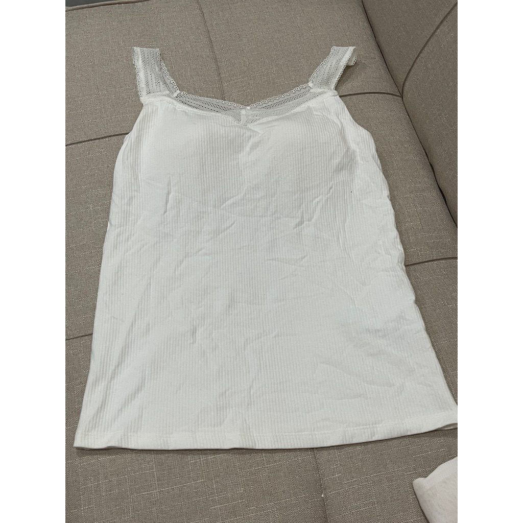 Tổng hợp áo 2 dây có mút lót/ áo bra Uniqlo (2hand) - [ABC]