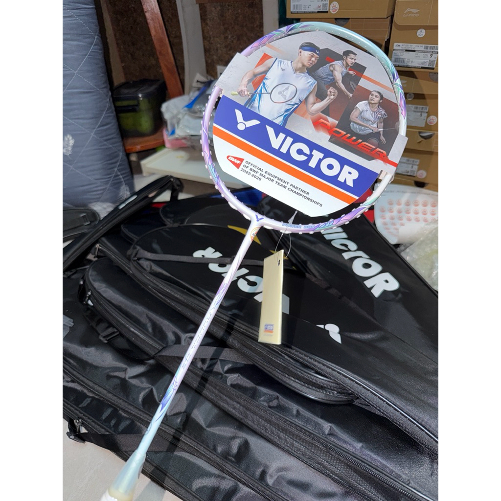 HOẢ TỐC [Đan cước-Tặng túi+Quấn] Vợt Cầu Lông Victor Thruster Ryuga CLS Tím/Hồng Pastel New 2026 Chí