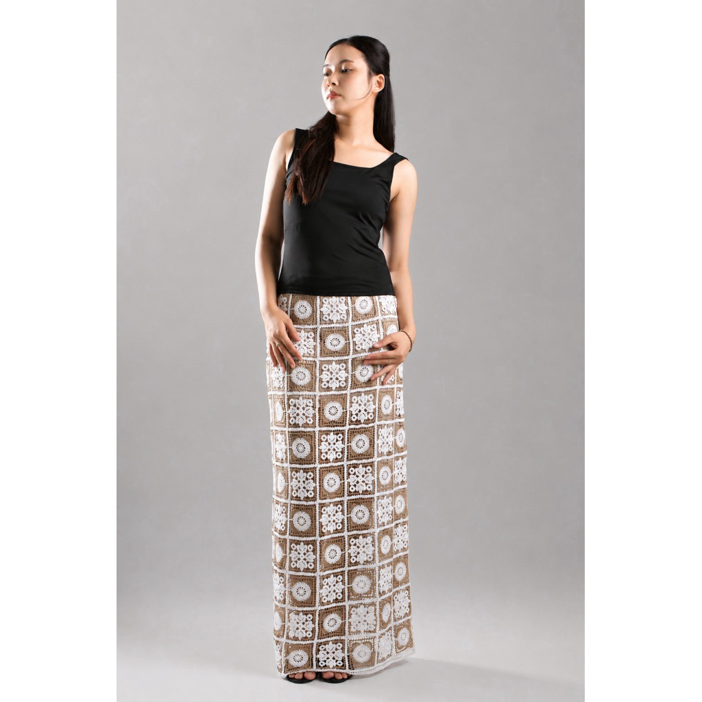 ViS Store - Chân váy ren móc họa tiết vintage