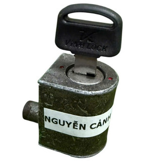 Cái ổ khóa cổ xe 67 zin củ theo xe