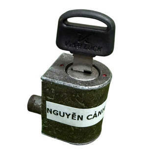 Cái ổ khóa cổ xe 67 zin củ theo xe
