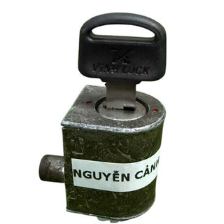 Cái ổ khóa cổ xe 67 zin củ theo xe