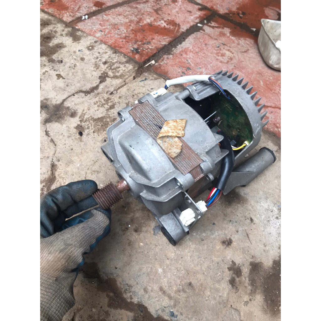Motor Máy giặt casper inventer 9,5kg cũ tốt tháo máy