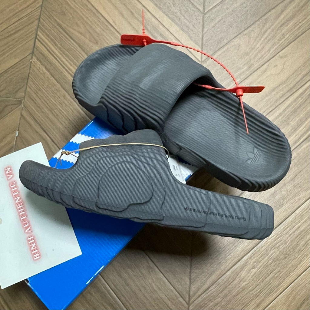 Dép Adilete 22 Grey Five HP6522 shop Binh Authentic VN