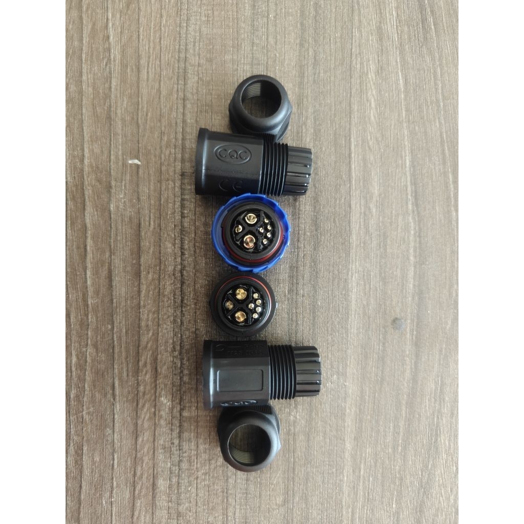jack M23. Jack đực cái M23