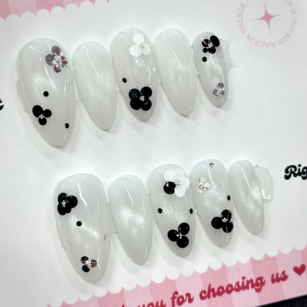 M78 - Nailbox Hot Trend "Jennie" thiết kế thủ công