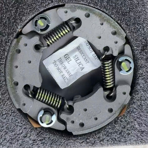 Cụm Bố 3 càng 5 tép CARBON RACE cho SRL110 Sirius 110 Jupiter 110 Gravita 110 ( Yamaha Nhật )