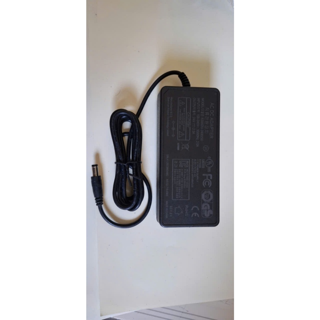 Adapter bộ đổi nguồn bộ chuyển đổi AC/DC model KS65DU-2400250 output 24v 2.5A 60w jack 5.5mm 3 chấu 