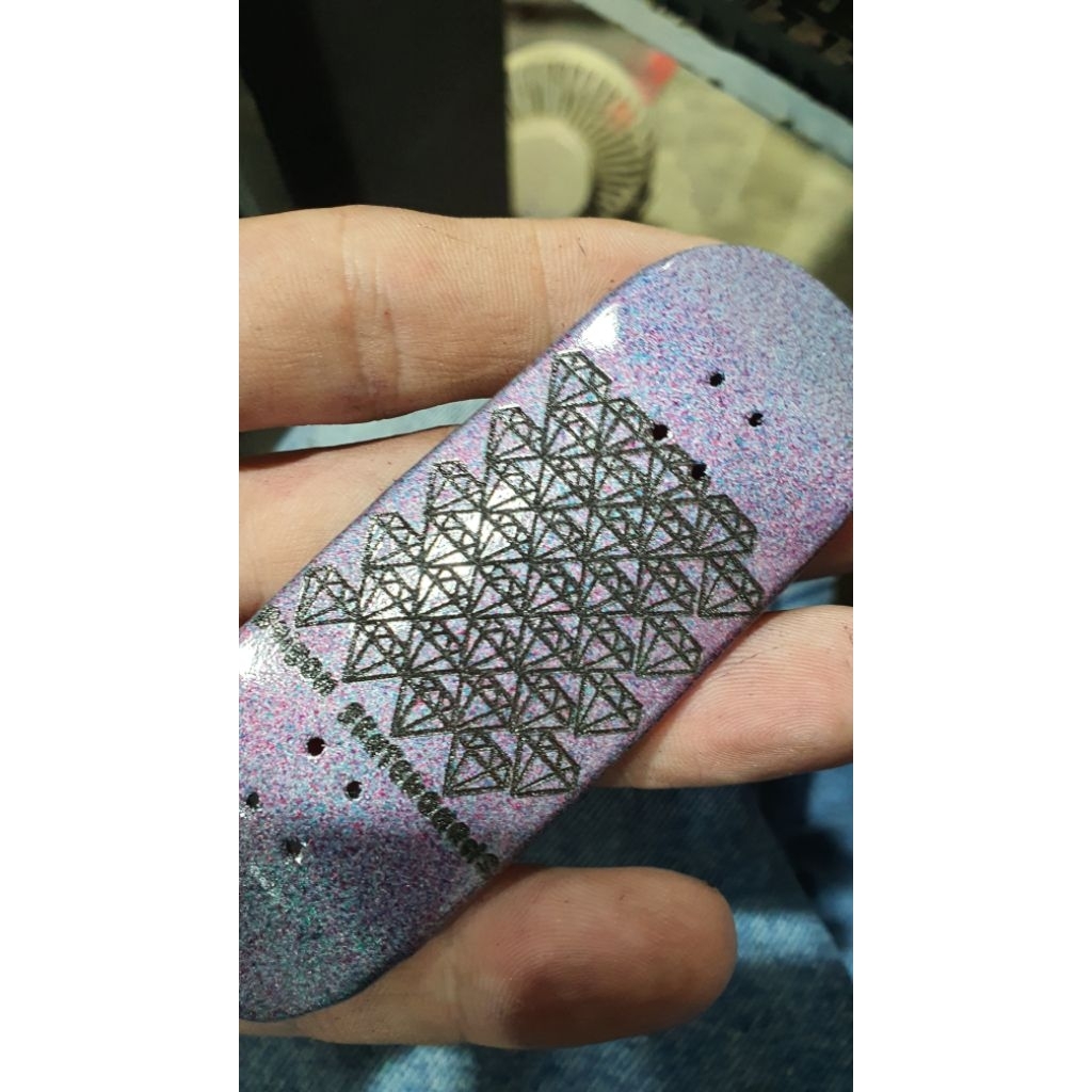 Saigon Skateboards "Diamonds" 34mm Fingerboard Deck