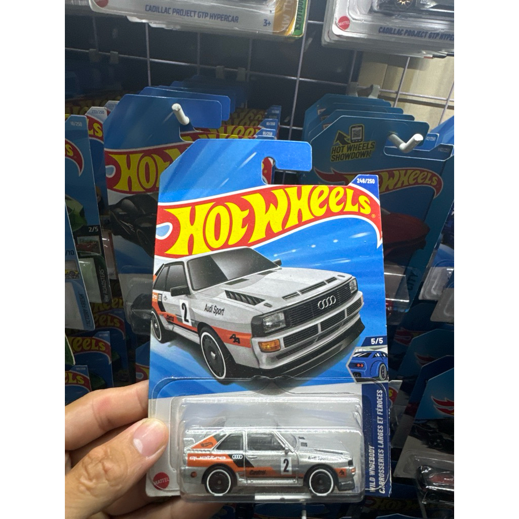 (Có sẵn-Hỏa tốc SG) Xe mô hình 1:64 Hotwheels chính hãng Mattel TH Treasure Hunt 84 Audi Sport Quatt