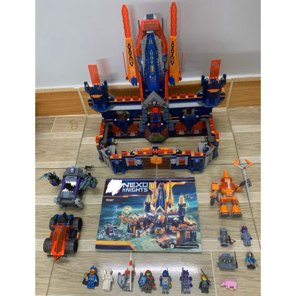 Đồ chơi mô hình 70357 nexo knights toà lâu đài Knighton