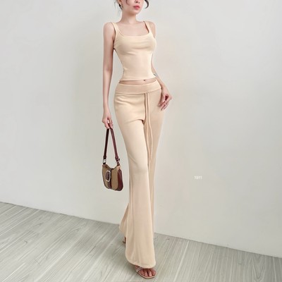 Set áo thun cổ vuông kèm quần ống loe thời trang Callene (L3018)