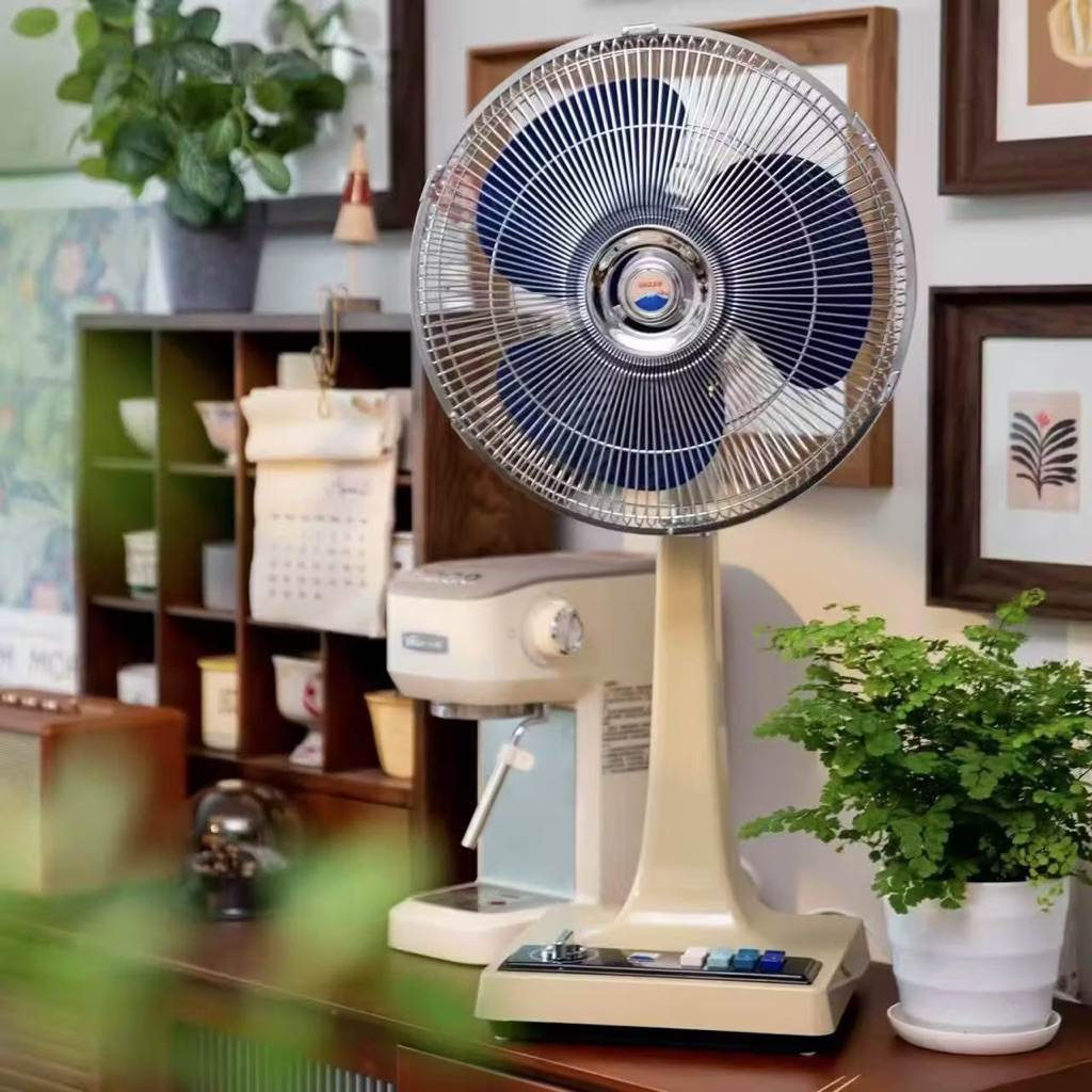 Quạt Sezze retro phong cách cổ điển Nhật Bản