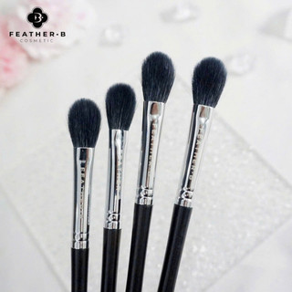 Cọ highlight - má hồng Feather B 144