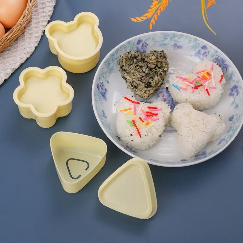 Khuôn cơm nắm, khuôn tạo hình làm cơm nắm