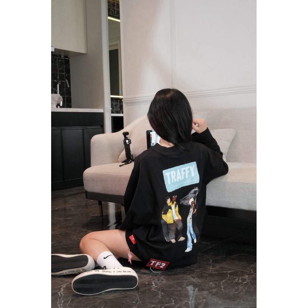 Áo Thun Tay Dài TRAFFY "CITY HUNTER" Stargirl/ Starboy Form OVAL Cotton 2 Chiều Unisex