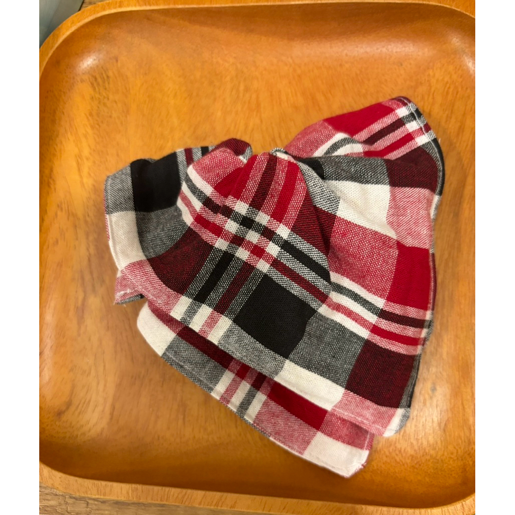 Cột tóc scrunchies vuông