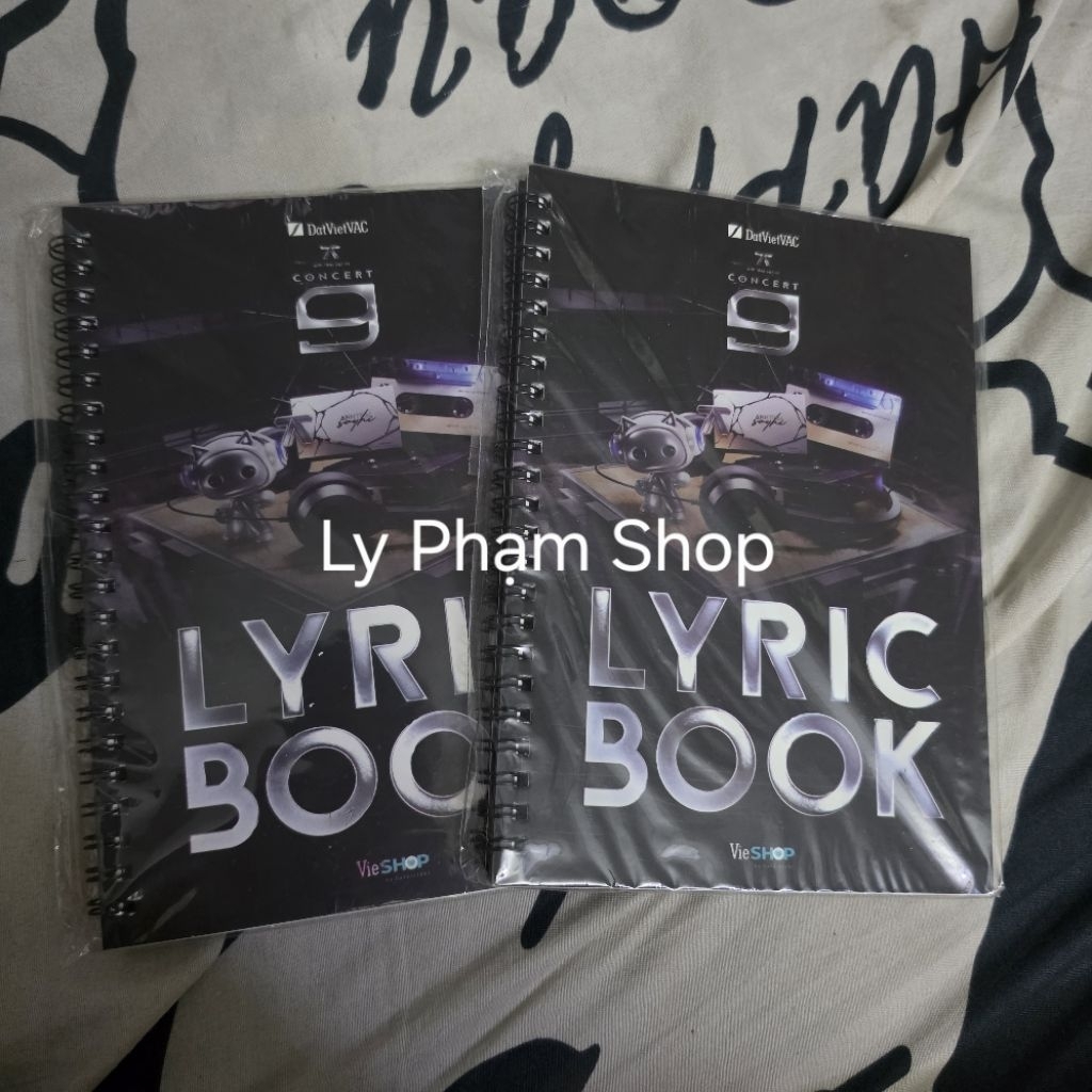 Lyric book official ANH TRAI SAY HI DAY 9