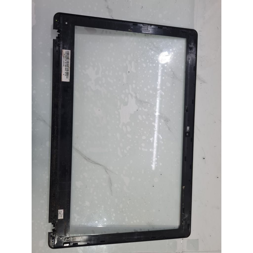 mặt B asus P550L