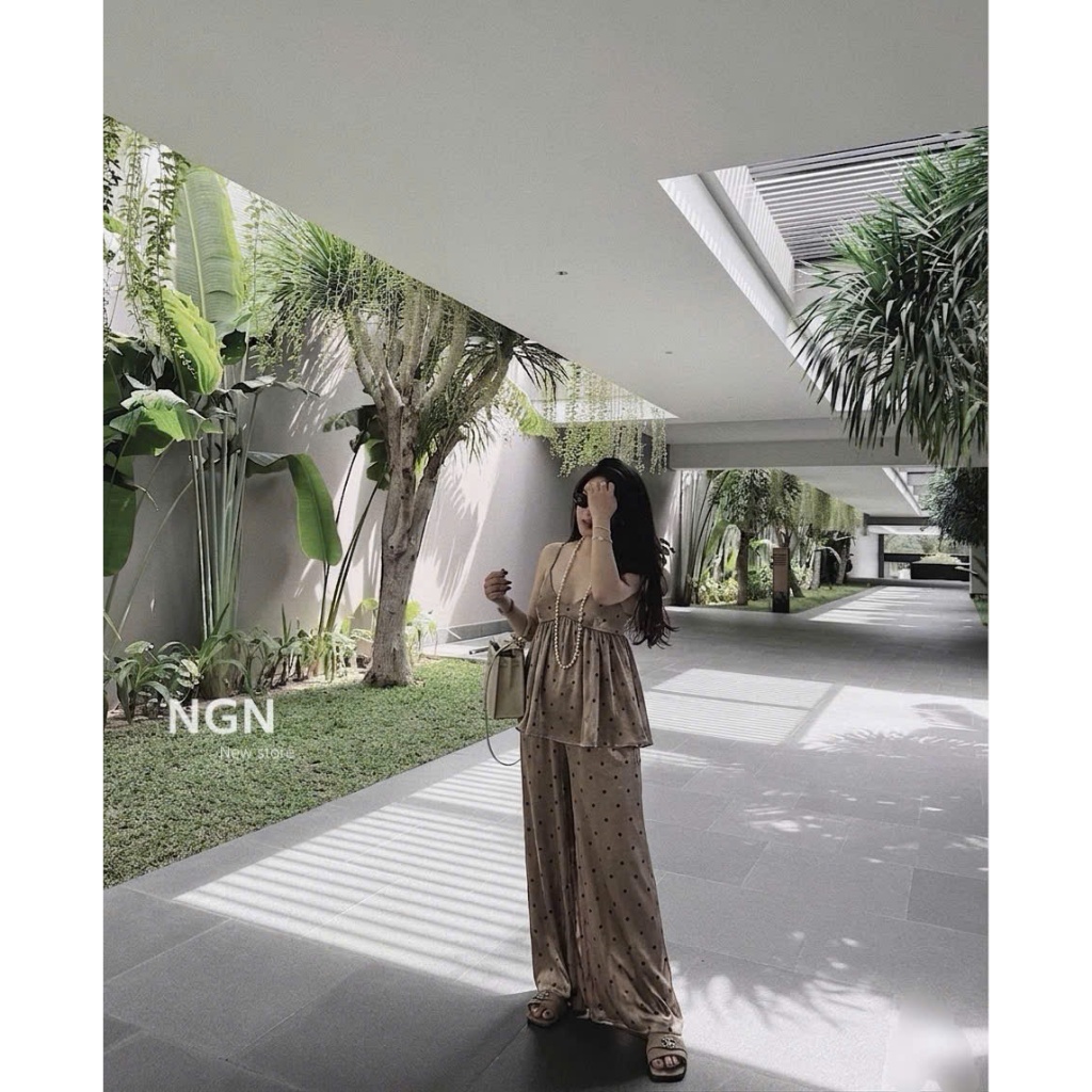 Set Lụa Chấm Bi Nâu 2S Kim Anh Bùi HiHi