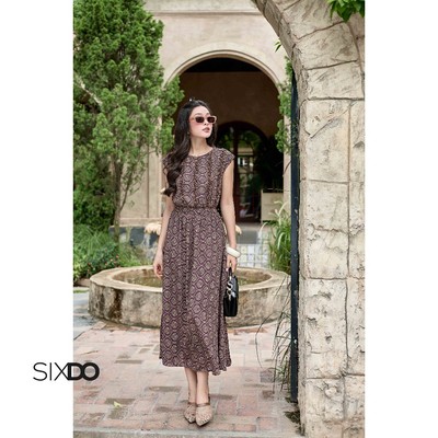 Đầm dáng xòe họa tiết bèo thân SIXDO (Dark Brown Chiffon Flared Dress)