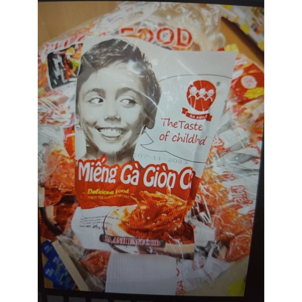 Snack gà giòn cay Ba Anh Em