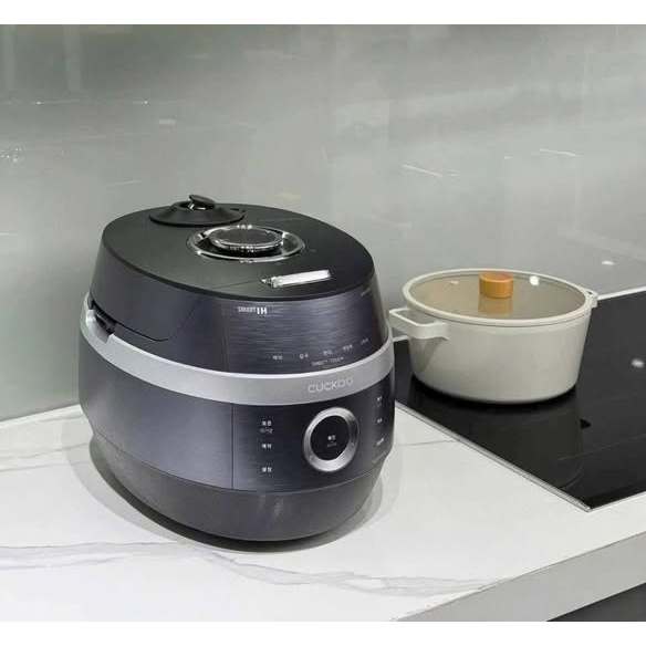 nồi cơm điện cao tần Cuckoo JHP1010FC 1,8L