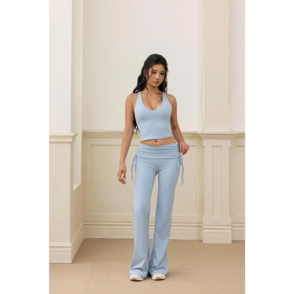 Bộ đồ tập yoga,pilates Ribbon Fit, Nancy Set màu xanh áo có đệm mút và quần ống loe, phù hợp tập gym