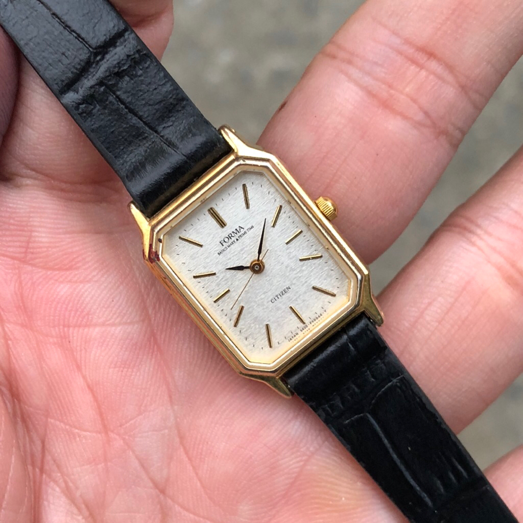Đồng hồ Nữ CITIZEN Forma tank dây da đẹp
