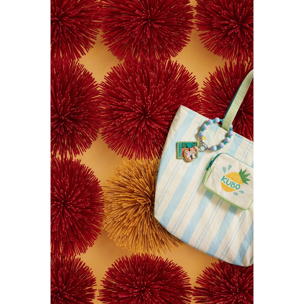 POP MART GO AROUND WITH POP MART SERIES - Vietnam-Exclusive Pendant