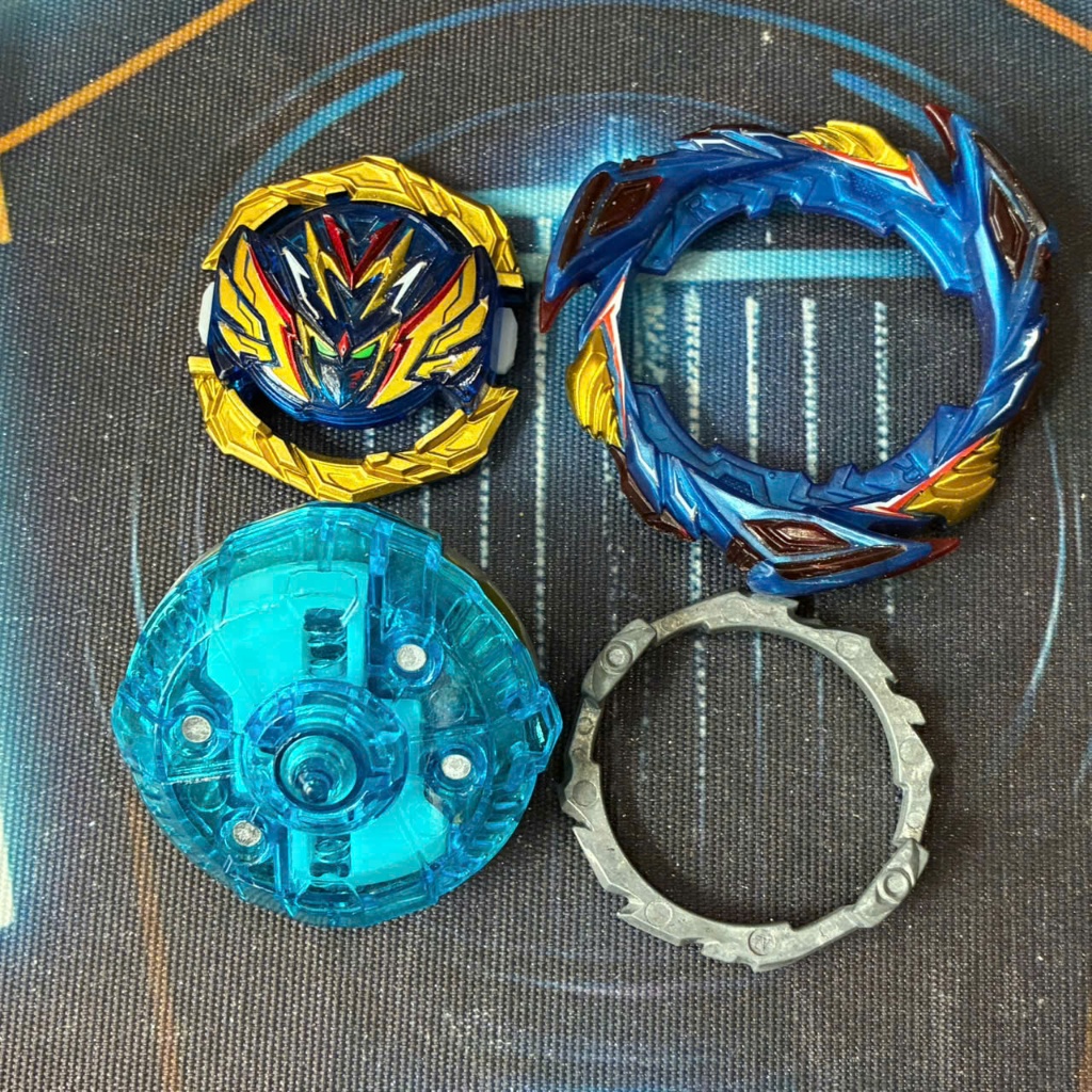 Takara Tomy Chính Hãng Con Quay Beyblade Burst B-187 Savior Valkyrie.Sh-7 Đã Qua Sử Dụng
