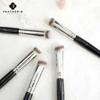 Cọ che khuyết điểm Feather B M270s