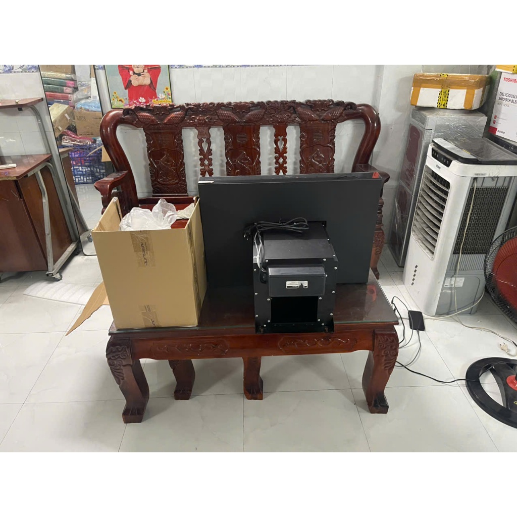 Máy hút mùi áp tường Junger Leopard HRJ-702L nhập khẩu Thái Lan - Hàng trưng bày