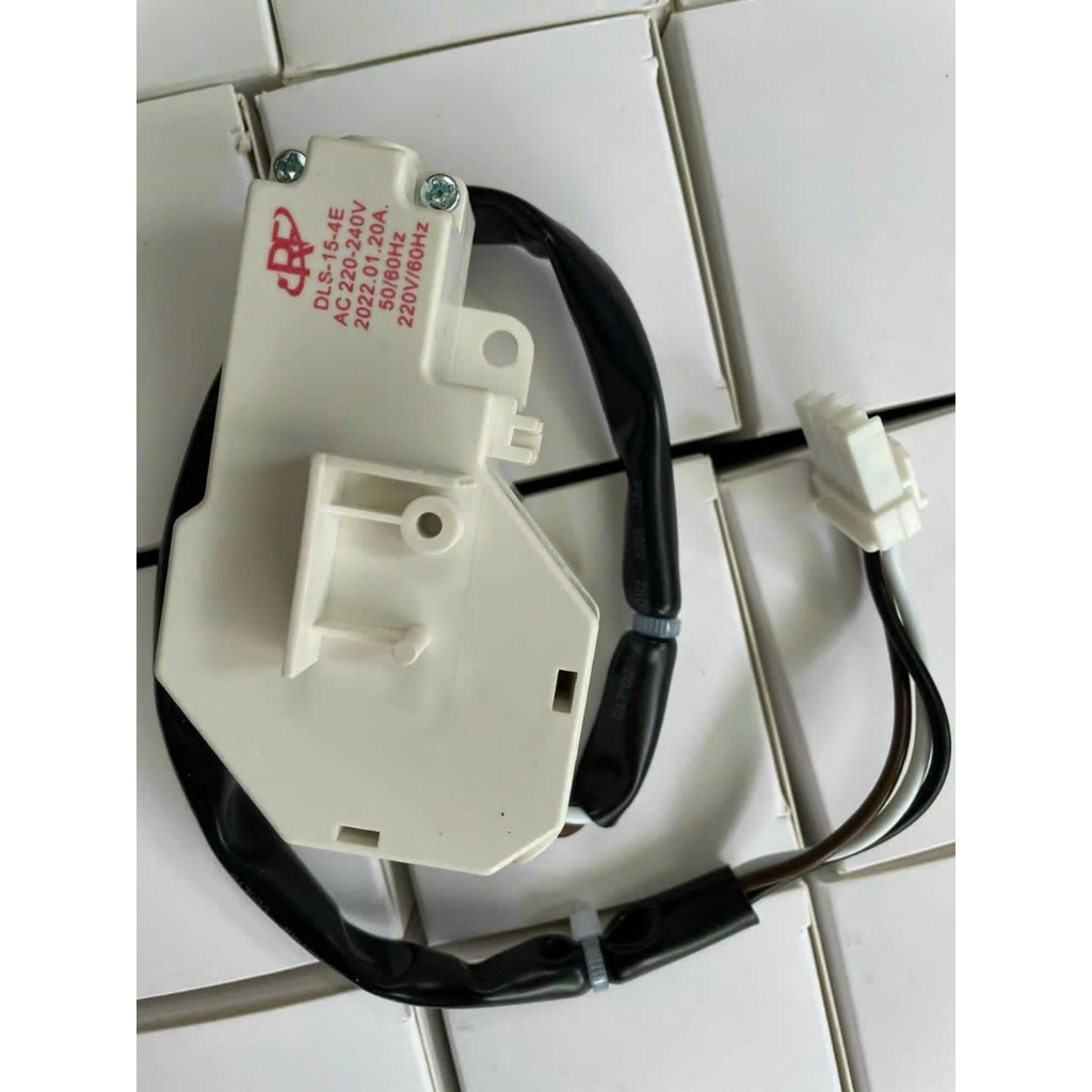 công tắc cửa khóa máy giặt toshiba model dc980-d990-dc1000-dc1005-dj1005-dj1000