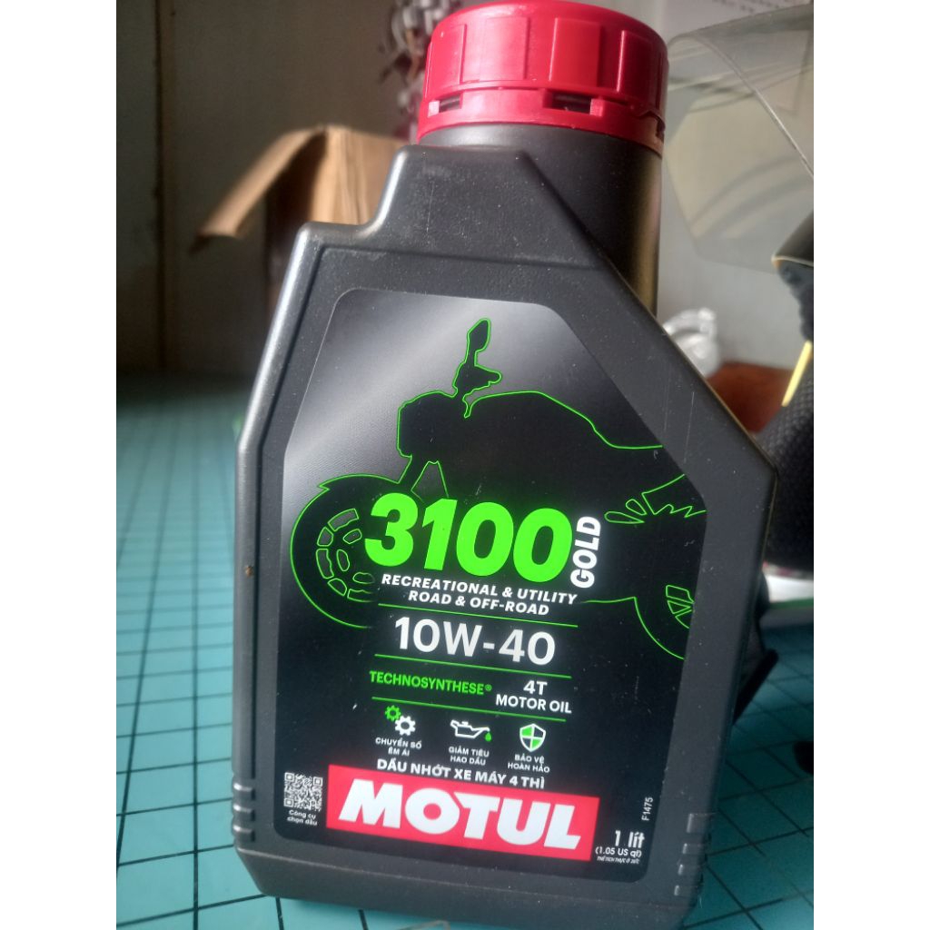 Motul 3100  gold  4T 1 Lít