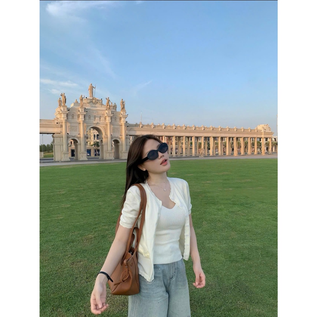 Set Áo Ba Lỗ Và Cardigan Viền Sóng Chất Liệu Len Dệt Mỏng Thiết Kế Nữ Veos Form Suông Thanh Lịch Nữ Tính - Nami Set | BigBuy360 - bigbuy360.vn