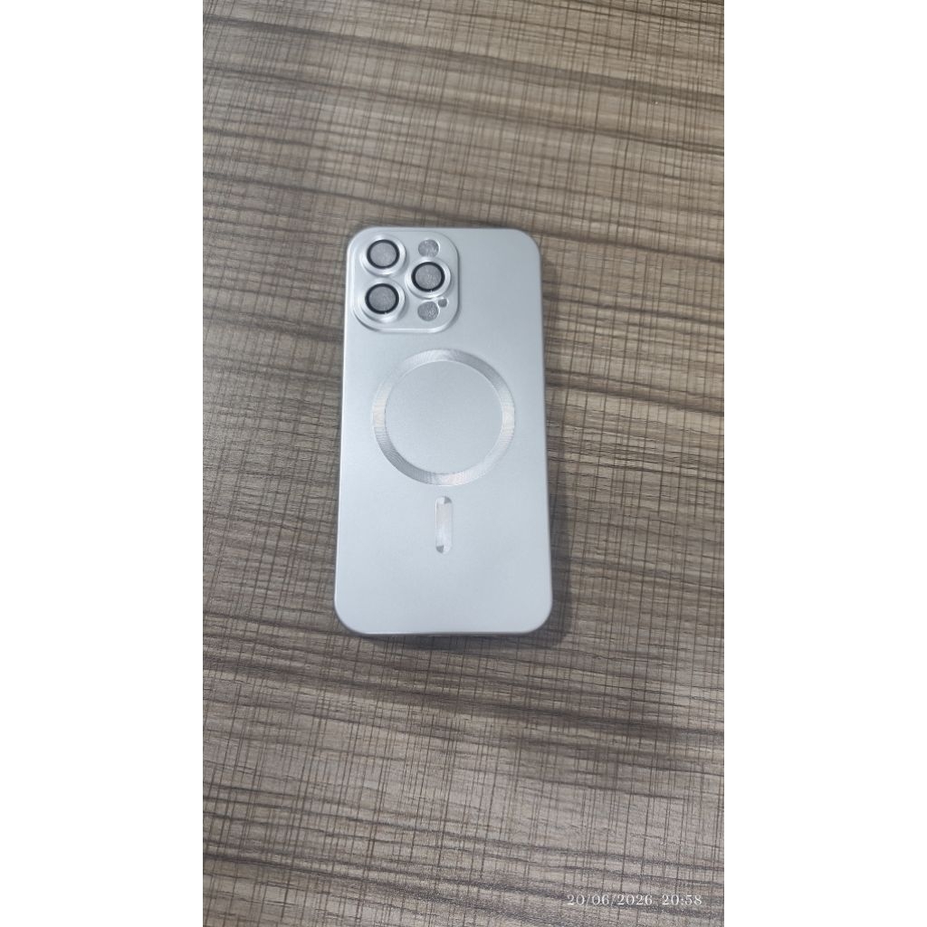 Ốp lưng 15prm, 12prm bảo vệ camera - pass đồ KOC