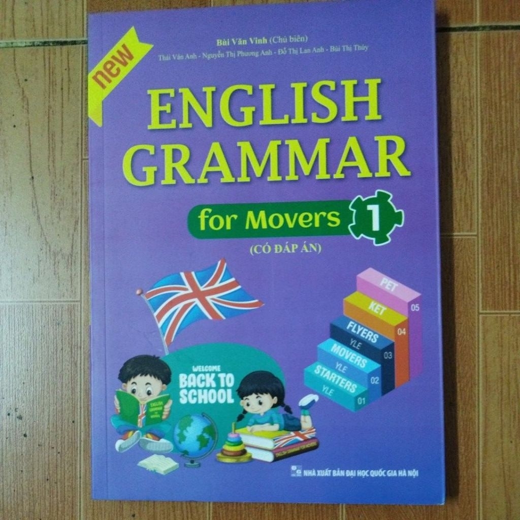 Sách English Grammar for Movers 1-2026