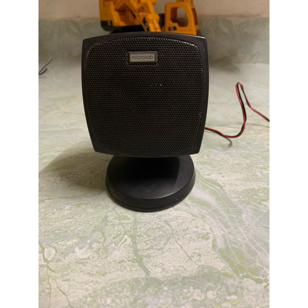 loa tay microlab m300