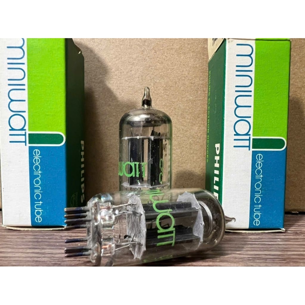 dèn 7au7 philip miniwat nâng cấp 12au7 ( zá 1 cặp)