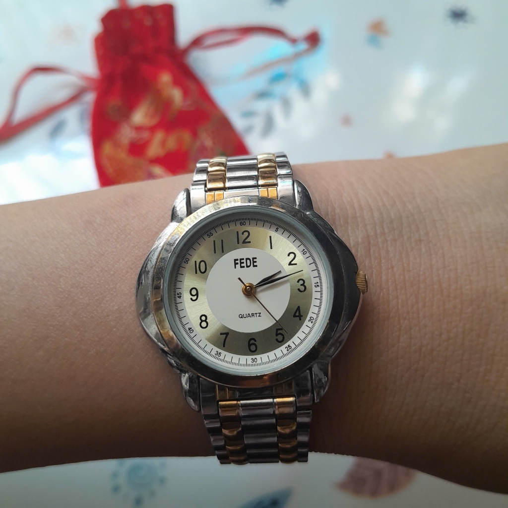Đồng hồ nữ tay to FEDE size 34 mm dây demi second hand si nhật- đã qua sữ dụng.