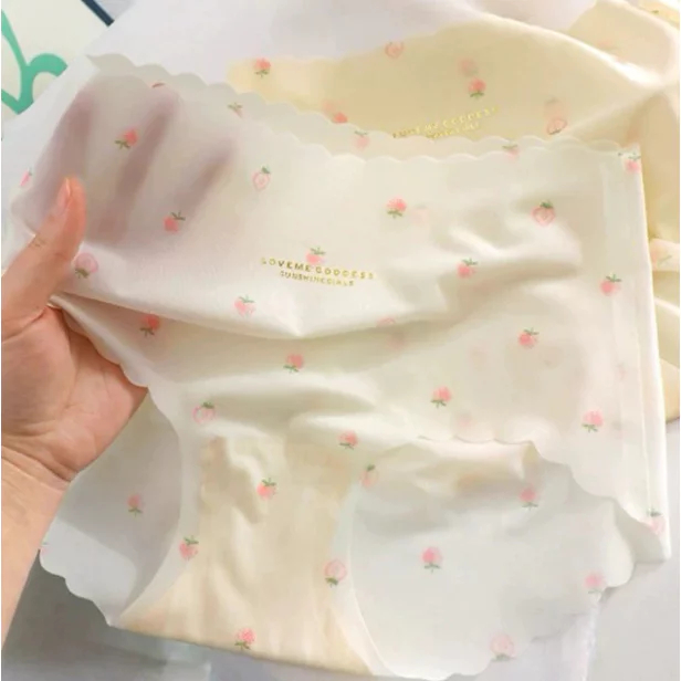 Sét 10 Quần Lót Nữ Su Thạch Tàng Hình Không Viền Mềm Mịn Họa Tiết DÂU TÂY Dễ thương, Lót Thông Hơi TVA