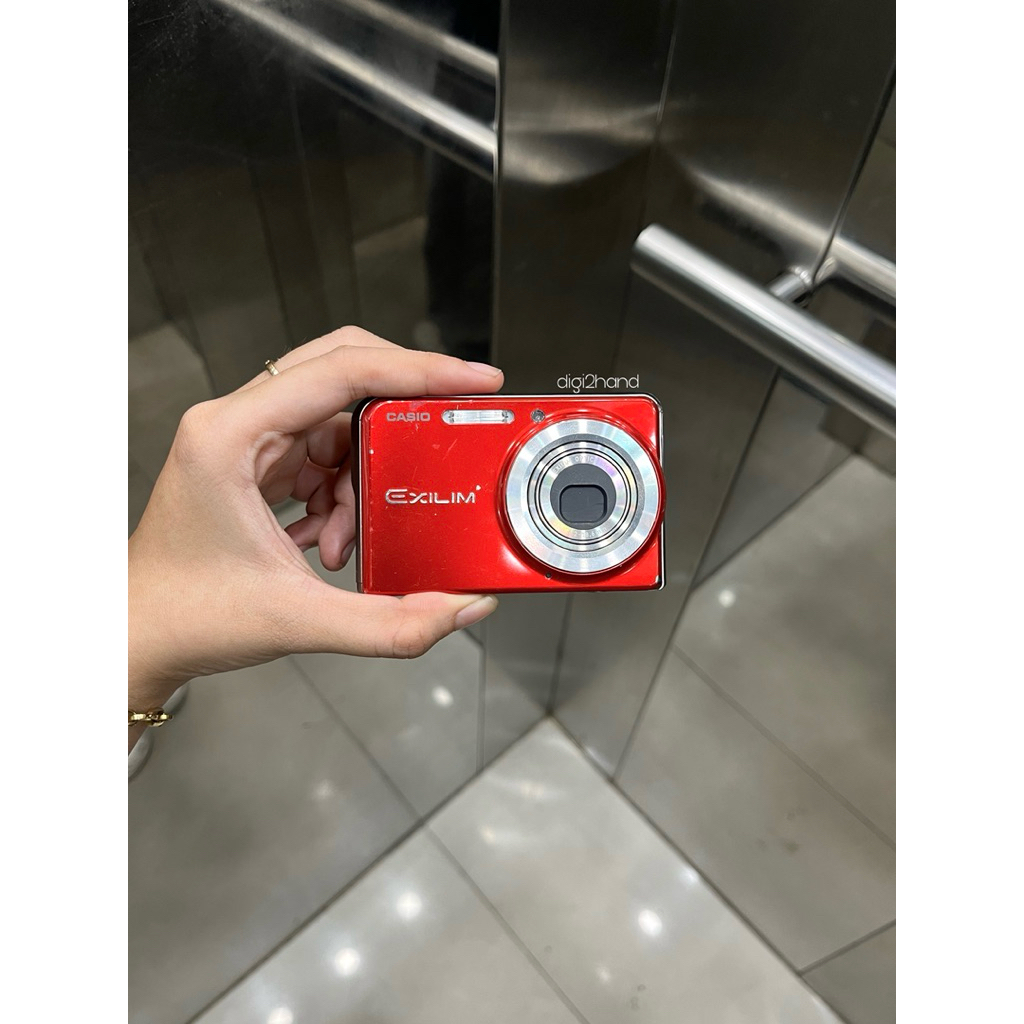 Máy ảnh Casio Exilim S770
