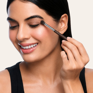 Cọ Tán Màu Mắt Bầu Tròn Đa Năng BH Cosmetics Eyeshadow Brush BH613